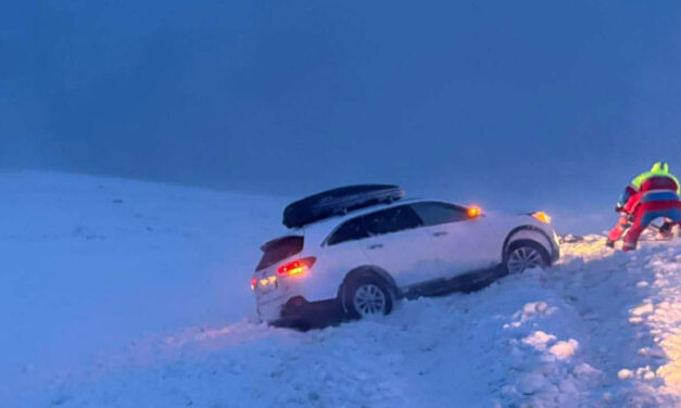 Daníel þakkar björgunarsveitinni Strákum fyrir aðstoðina
