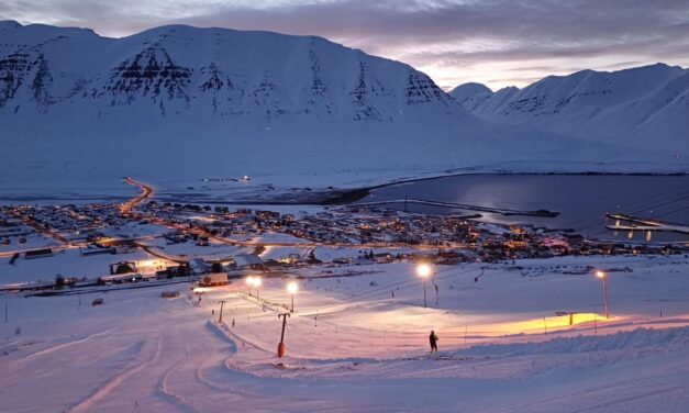 Skíðagöngubraut troðin við Ólafsfjarðarvatn – Tindaöxl og Bárubraut lokuð í dag