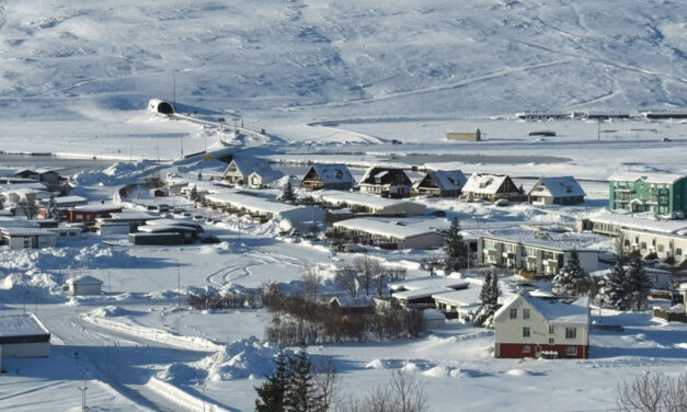Bilun í Ólafsfirði í dag og stutt rafmagnsleysi á Siglufirði í gær