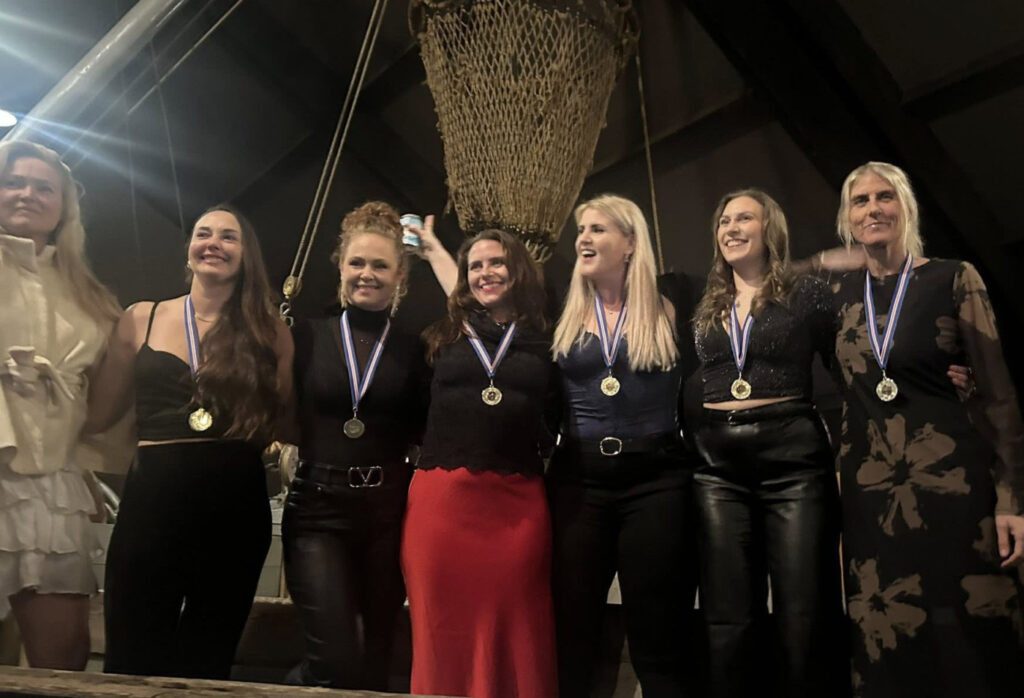 Myndir: Sjáðu keppendur í Siglómóti Blakfélags Fjallabyggðar fagna