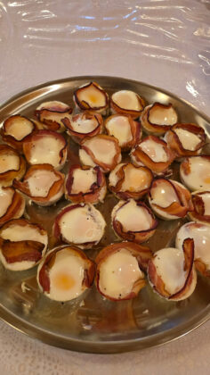 Myndir og myndbönd: Feðrafélagið bauð upp á dýrindis kræsingar við lok kirkjuskólans