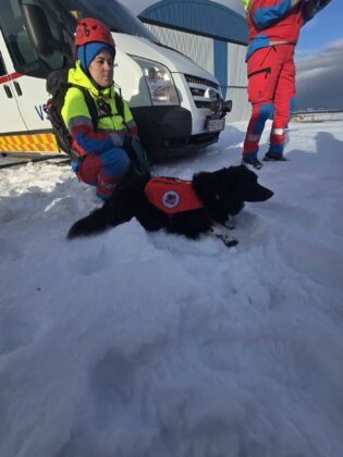 Myndir frá fjórum útkallsæfingum - Björgunarsveitin Strákar, Flugbjörgunarsveitin í Reykjavík, Björgunarsveitin á Dalvík. Björgunarsveitin Tindur, Flugbjörgunarsveitin Reykjavík
