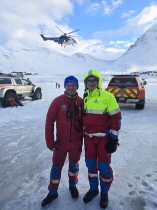 Myndir frá fjórum útkallsæfingum - Björgunarsveitin Strákar, Flugbjörgunarsveitin í Reykjavík, Björgunarsveitin á Dalvík. Björgunarsveitin Tindur, Flugbjörgunarsveitin Reykjavík